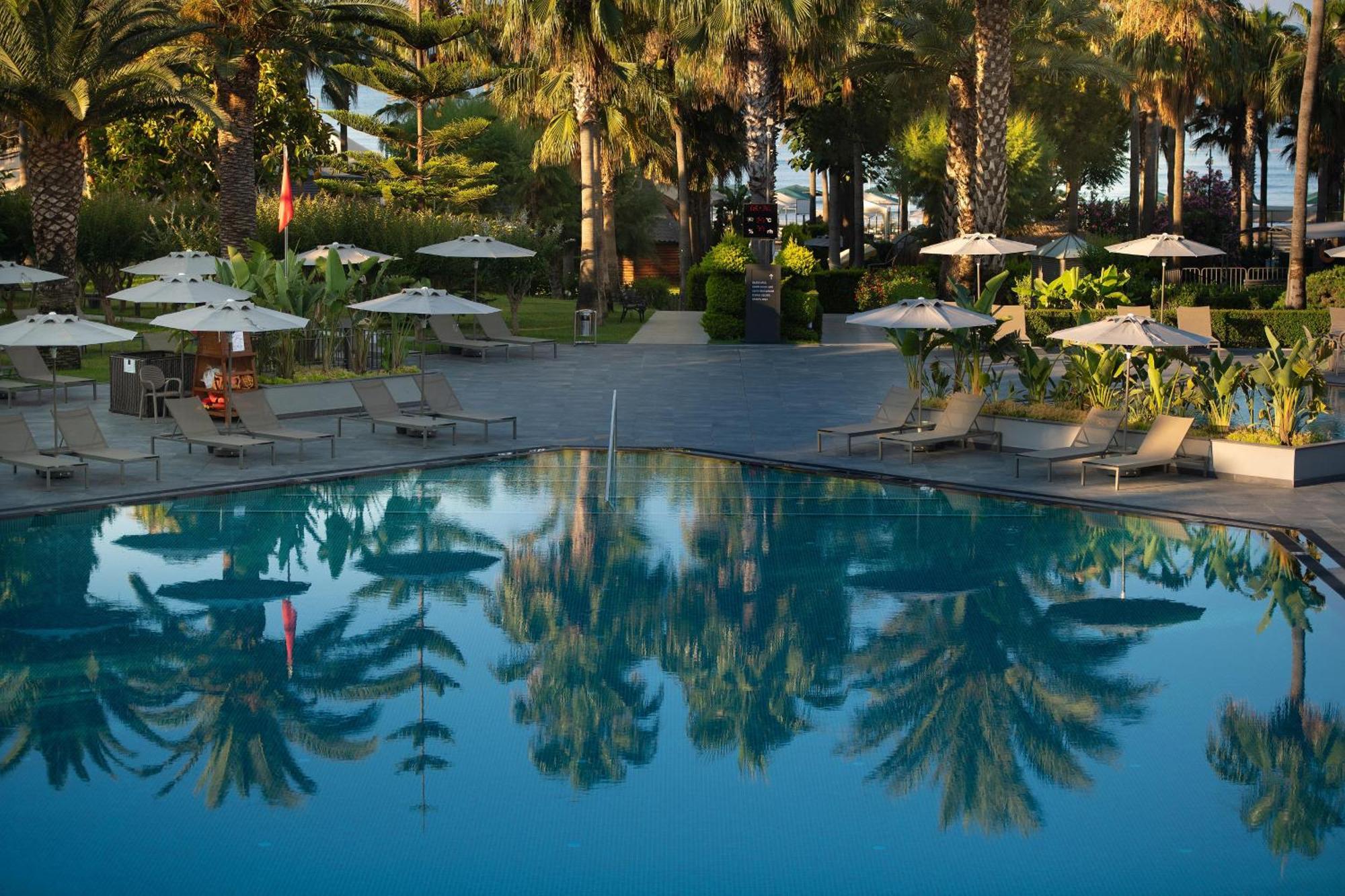 Miramare Beach Hotel Side Buitenkant foto